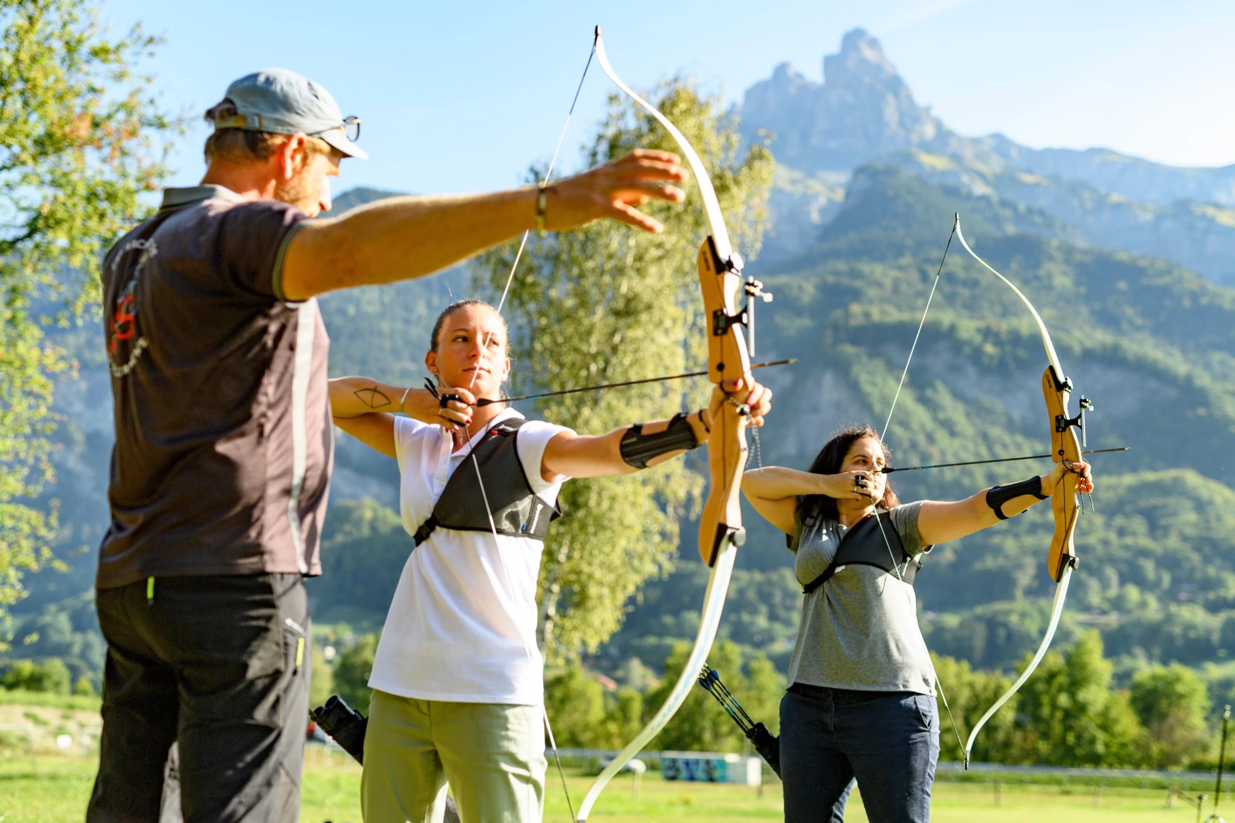 Left Hander Archery Bow Club 500 4 Left Hander Archery Bow Club 500 - Image 2