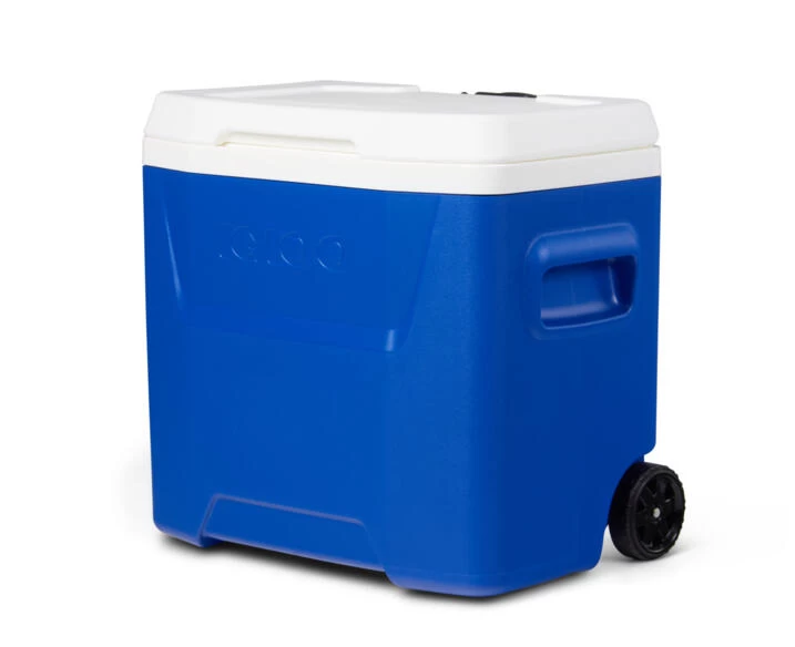 IGLOO Laguna 28QT Wheeled Cool Box Blue 5 IGLOO Laguna 28QT Wheeled Cool Box Blue - Image 3